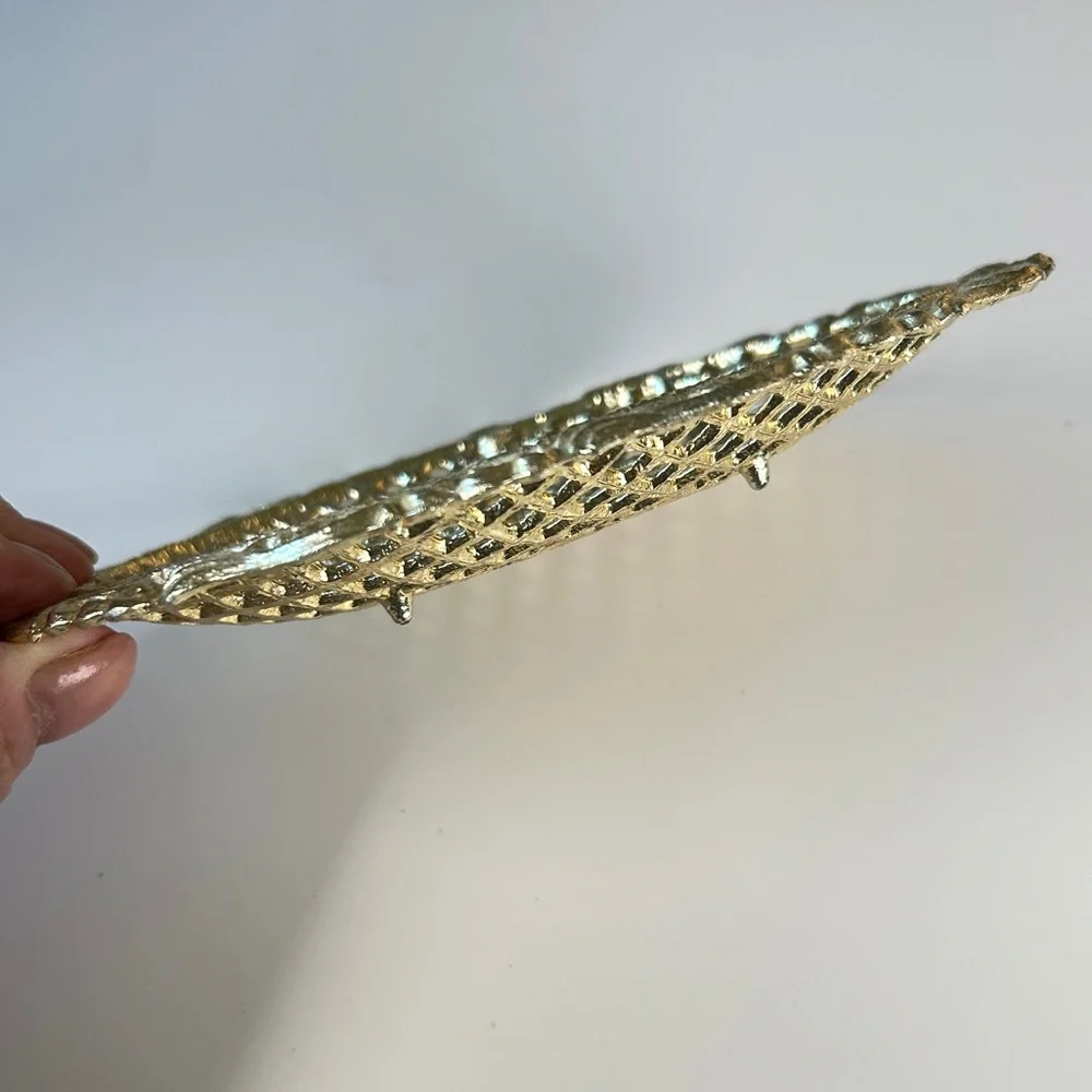Vintage Gold Metal Filigree Hollywood Regency Style Oval Footed Soap/Vanity Dish